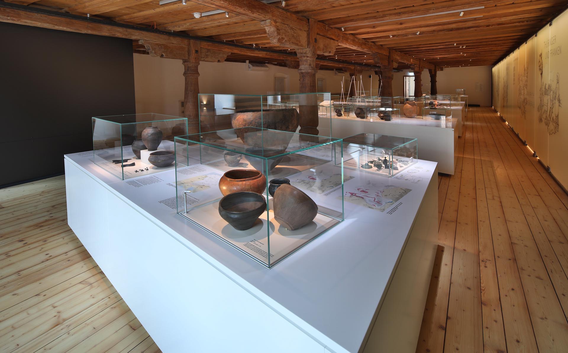 schranne-museum-bad-koenigshofen-archaelogie-grenzgaenger-treffpunkt-grabfeld-19.06.15_3161